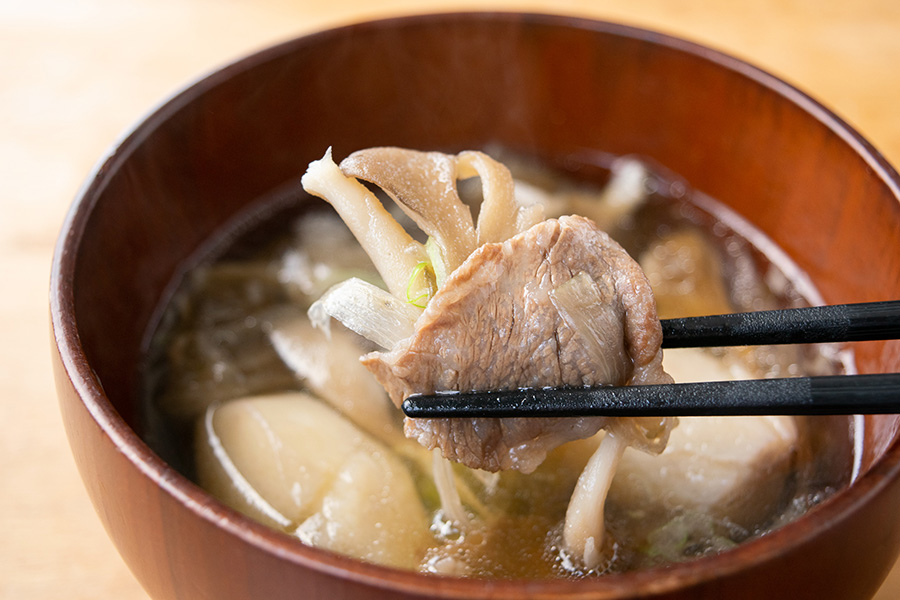 仙台牛、芋煮汁