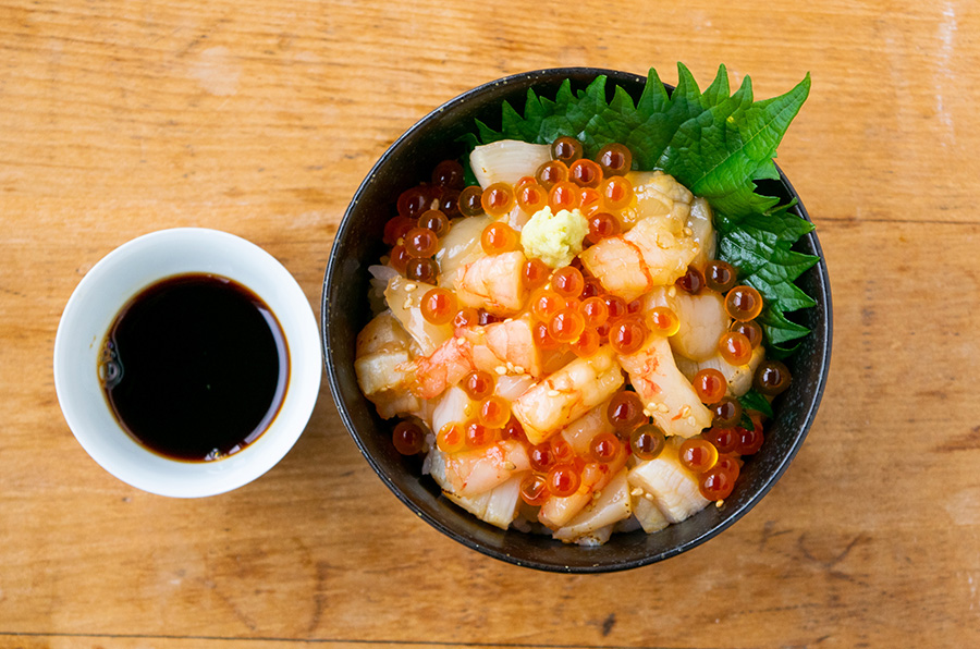甘海老・帆立・いくら丼