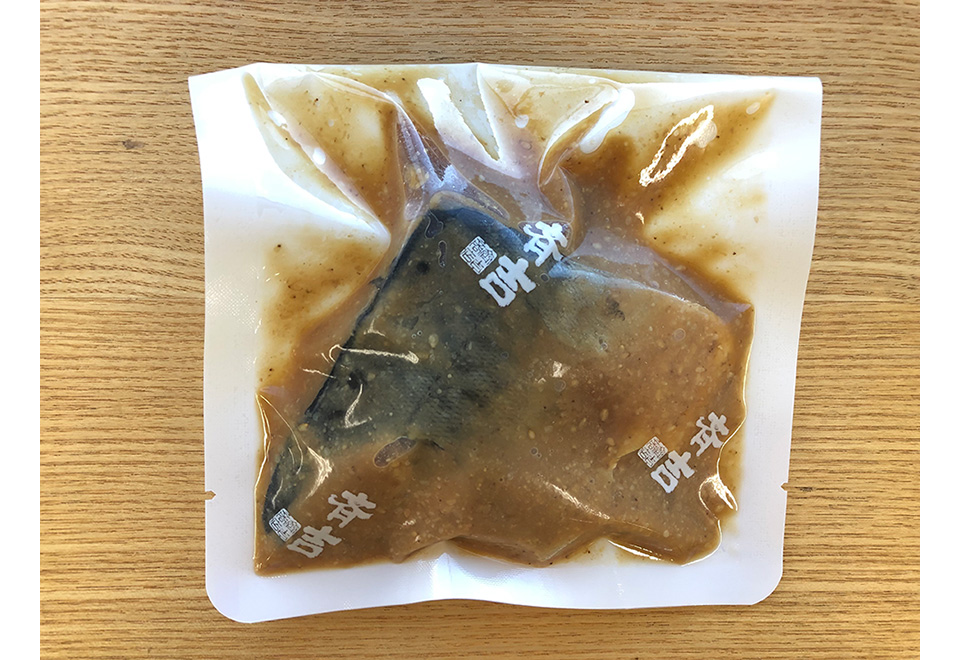鯖の胡麻味噌煮