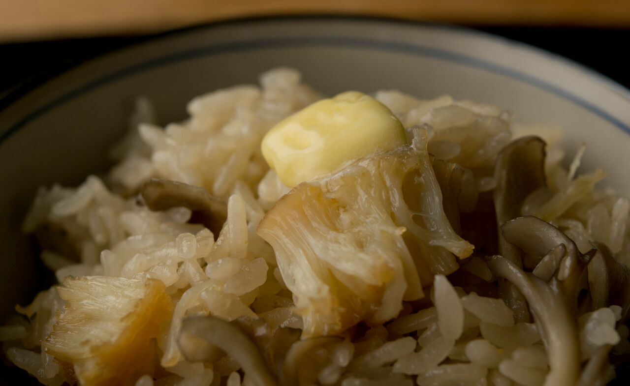 帆立炊き込みご飯バター