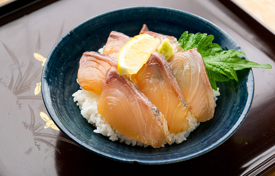 ヒラマサ漬丼