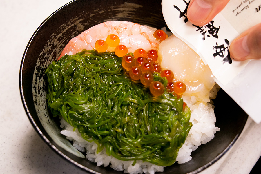 海鮮丼（甘海老）