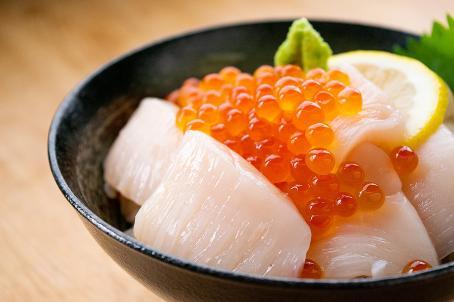 活帆立いくら丼御膳セット｜気仙沼から無添加手作りお惣菜・海鮮をお取り寄せなら斉吉