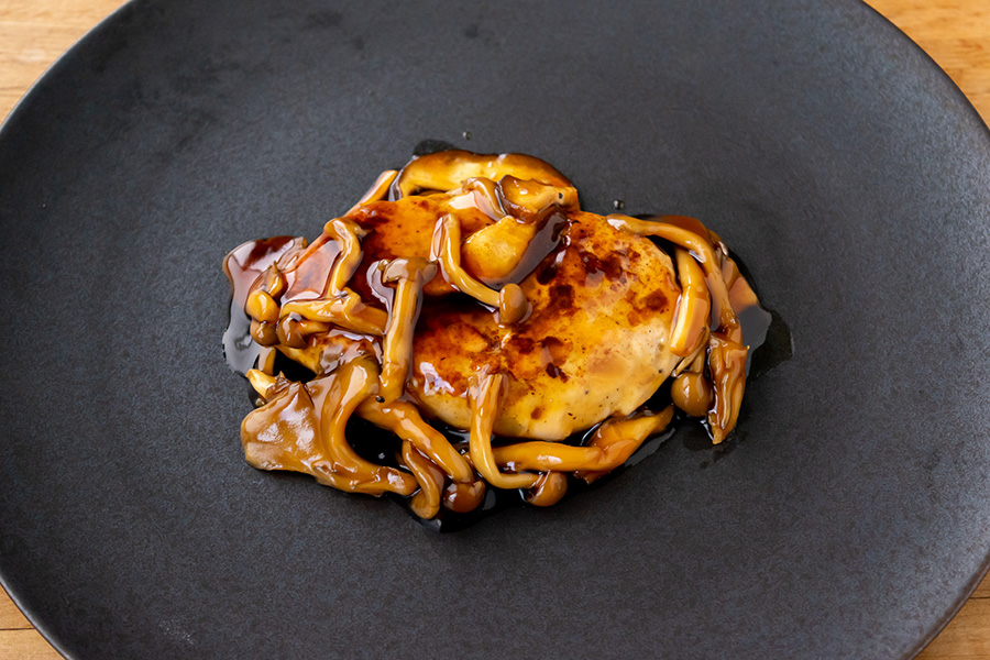 まぐろのハンバーグ照り焼ききのこソース