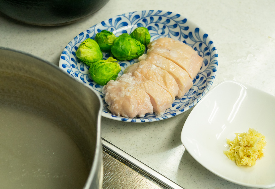 鶏の麹蒸し