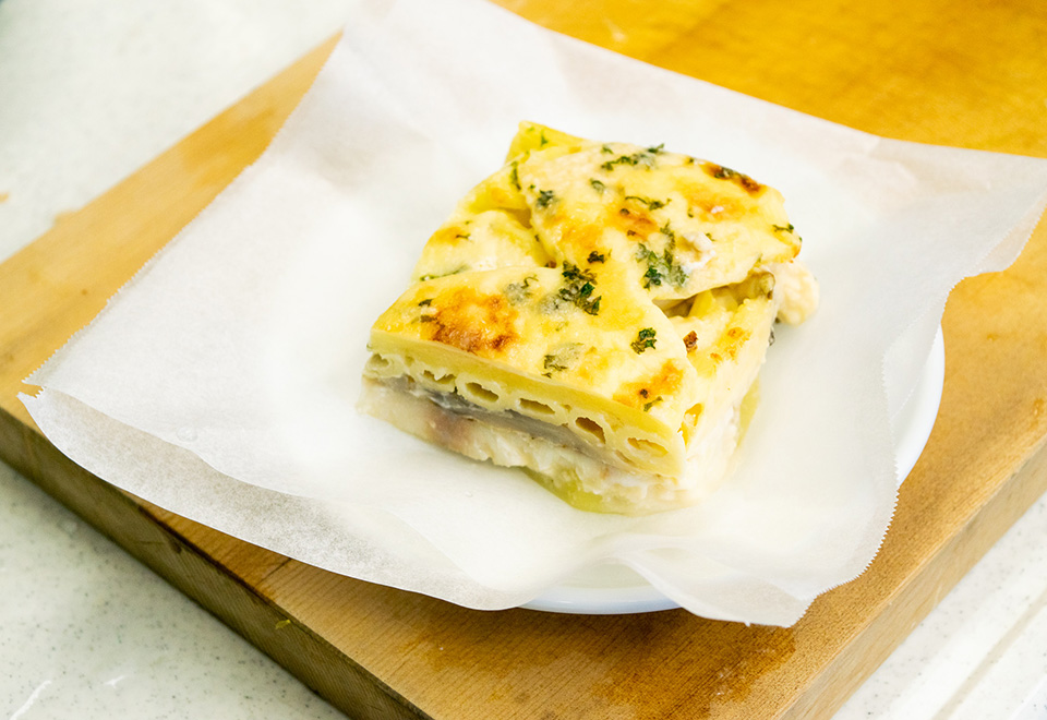 気仙沼産の蛸と生姜めし