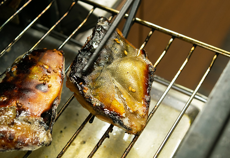 鯖の胡麻みりん漬