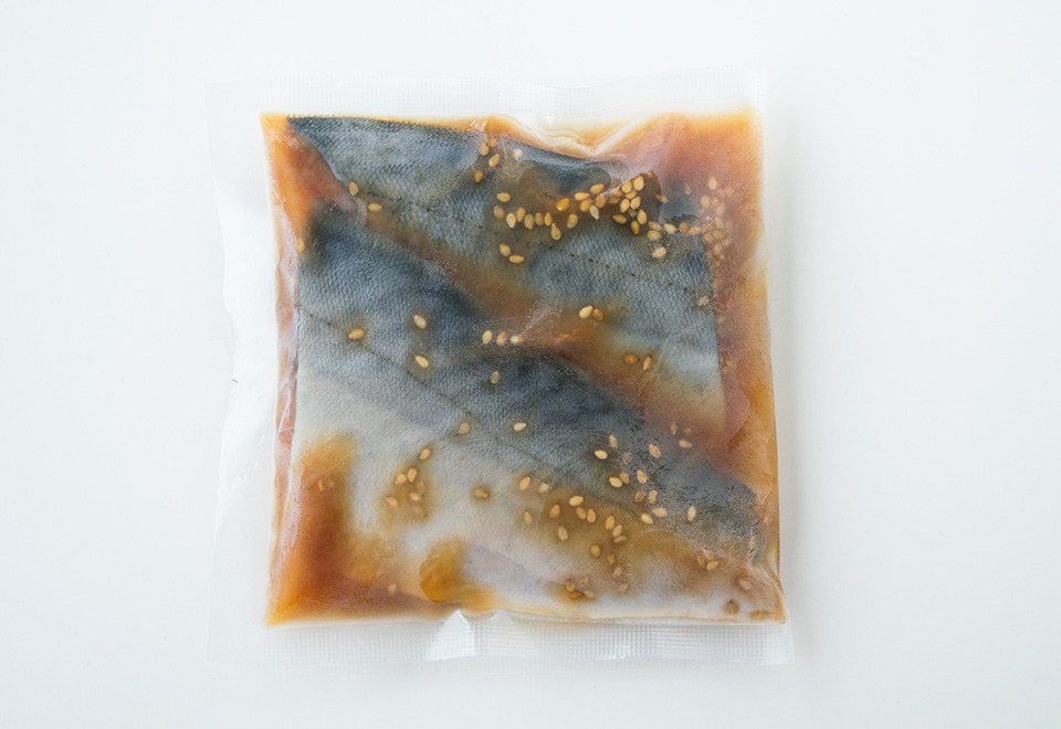 鯖の胡麻みりん漬