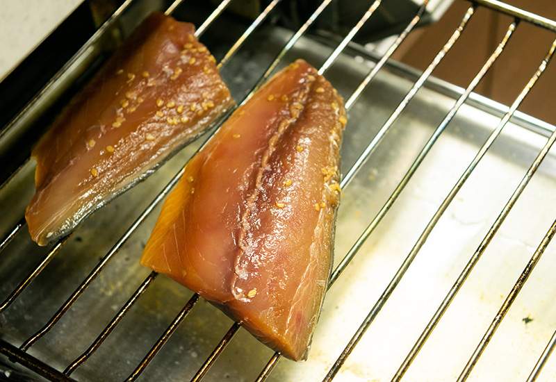 鯖の胡麻みりん漬