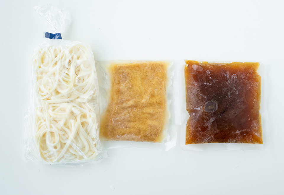 冷やしきつねうどん
