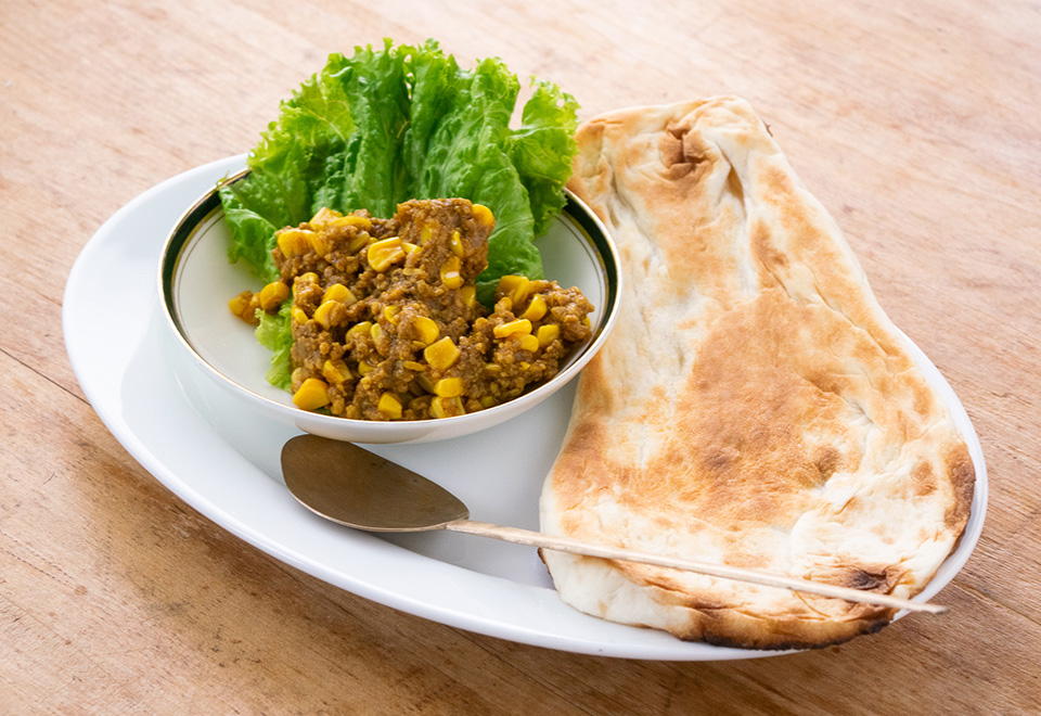 とうもろこしと豚ひき肉のドライカレー