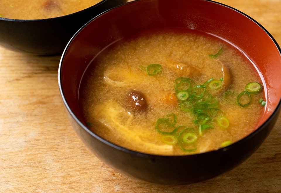 岩手県産原木なめこの味噌汁