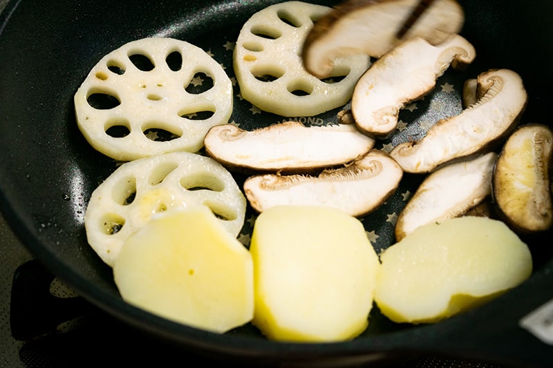 野田鴨と米油のコンフィ