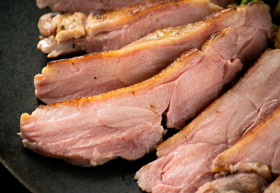 野田鴨と米油のコンフィ