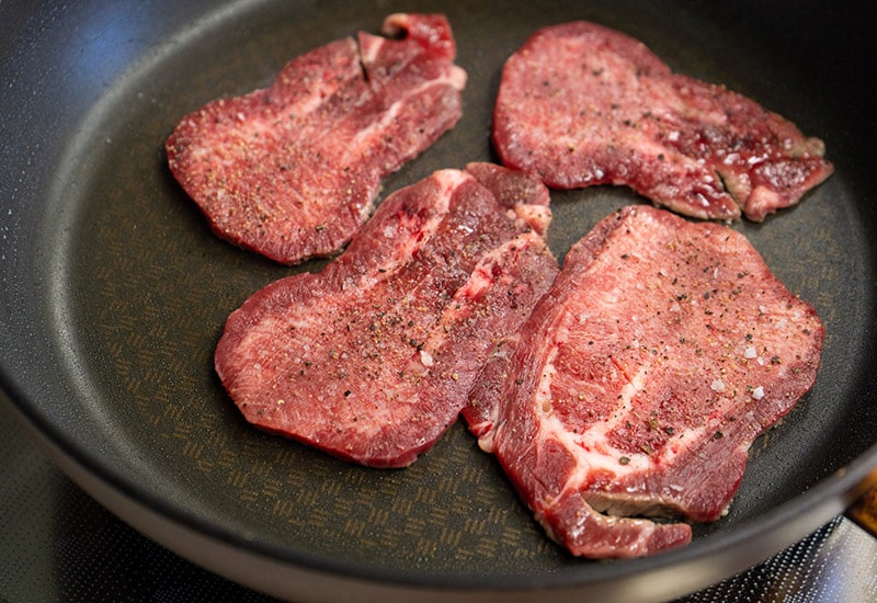 国産牛の牛タン
