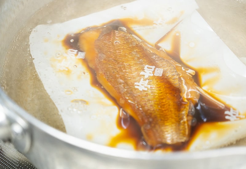 天然真鯛の煮つけ