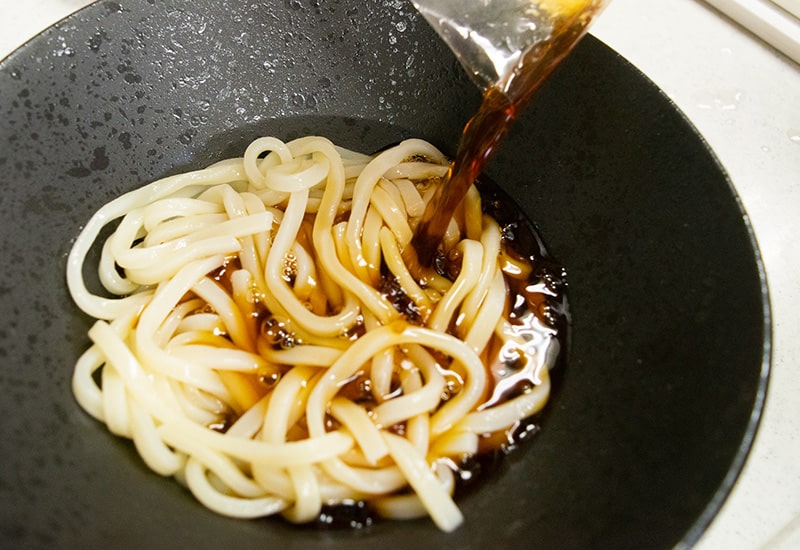 比内地鶏のスープ冷たいうどん