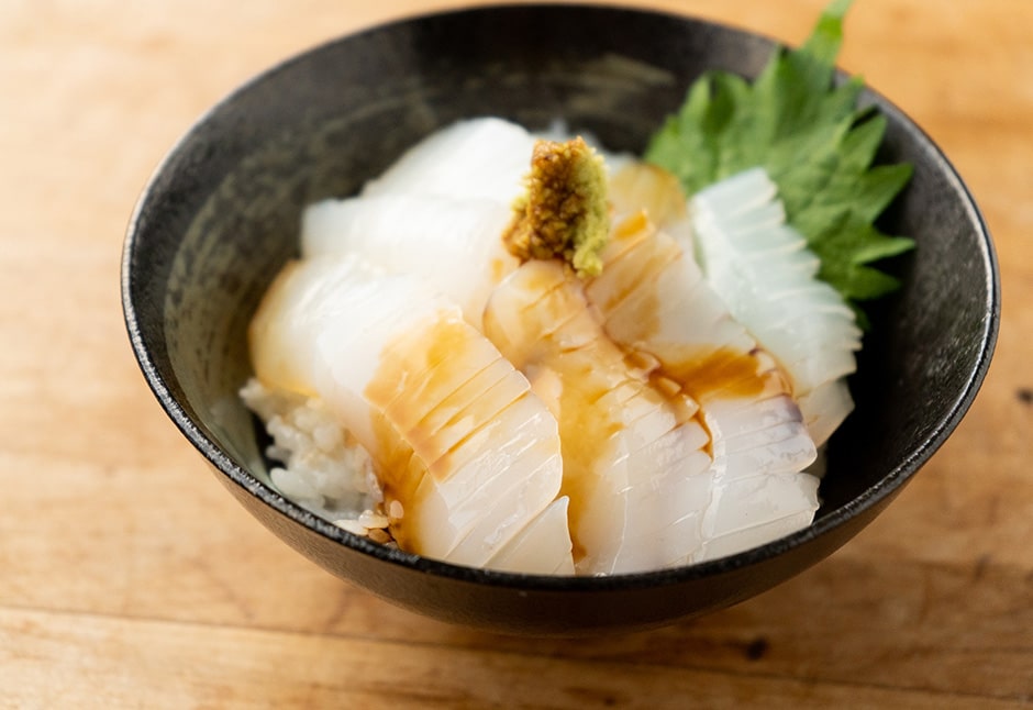 気仙沼あおりイカのお刺身