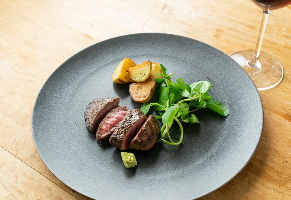 岩手・門崎丑（かんざきうし）ステーキ用