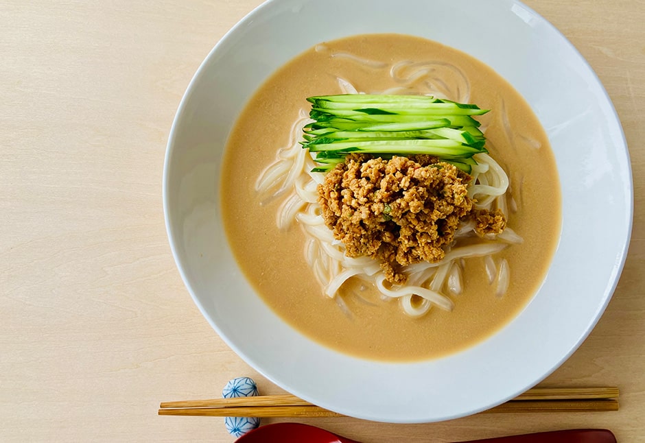 和だしで冷やし坦々うどん