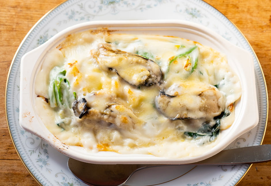 牡蠣とほうれん草のグラタン