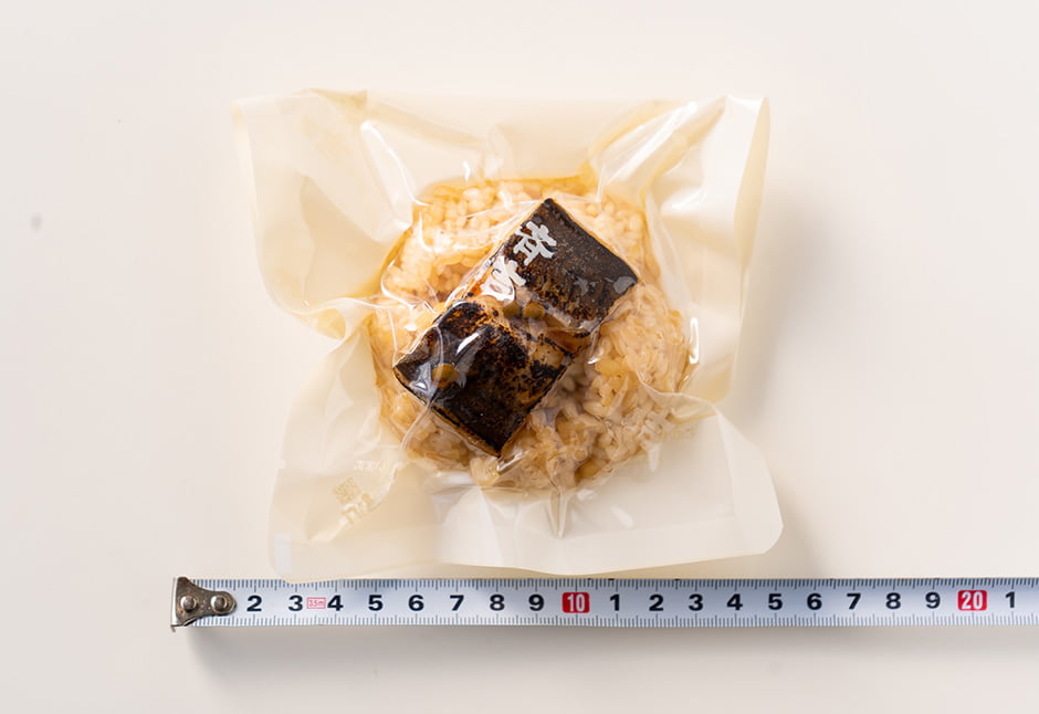 一膳の煮穴子おこわ