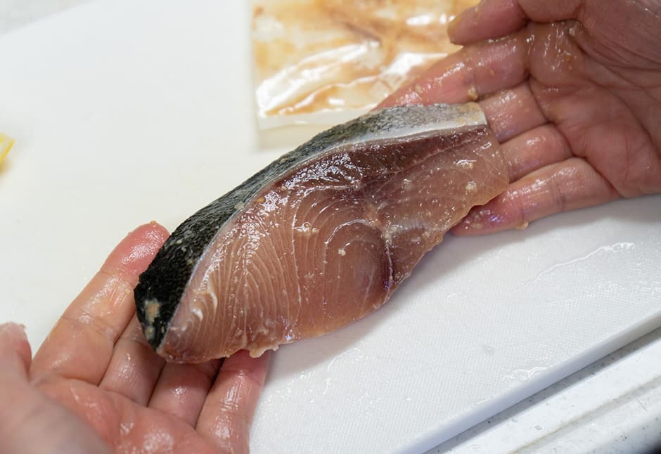 気仙沼産天然ぶり味噌こうじ漬け