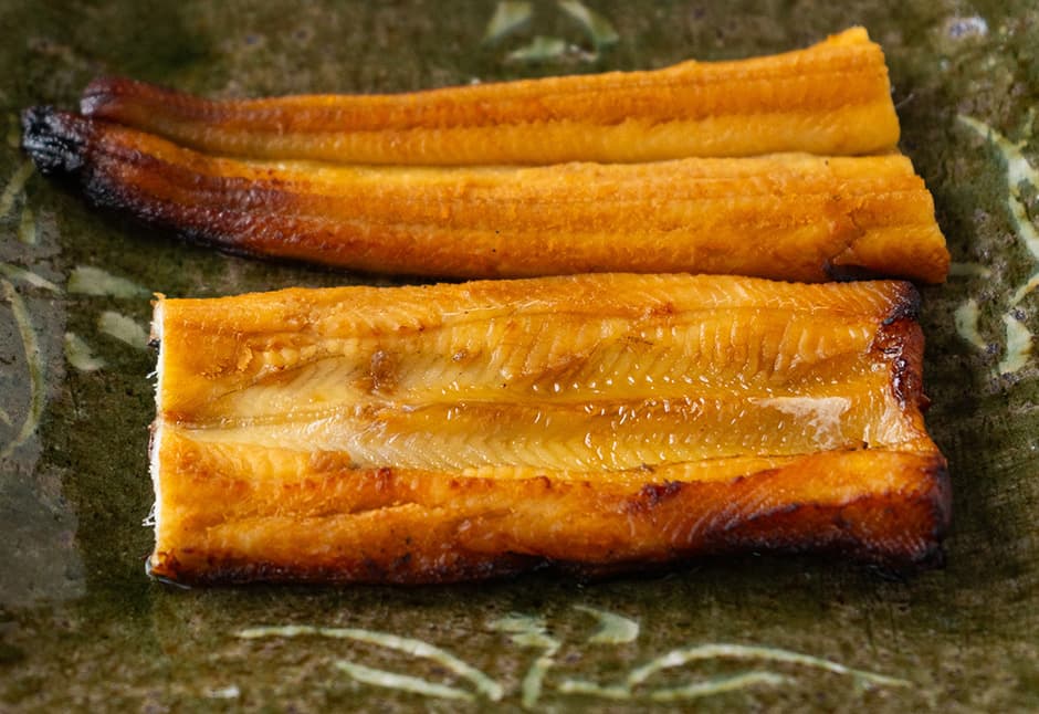 気仙沼産　穴子蒲焼（１尾入れ）