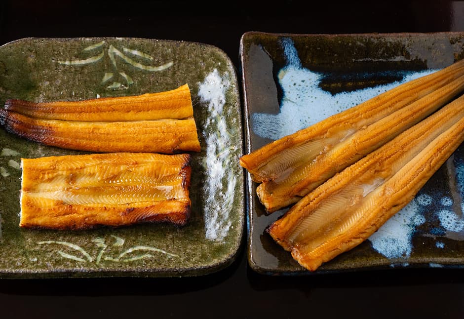 気仙沼産　穴子蒲焼（２尾入れ）