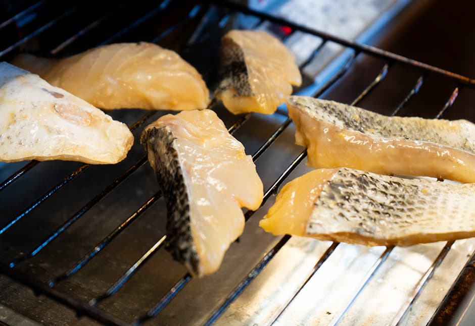 気仙沼産すずき切り落とし味噌こうじ漬け