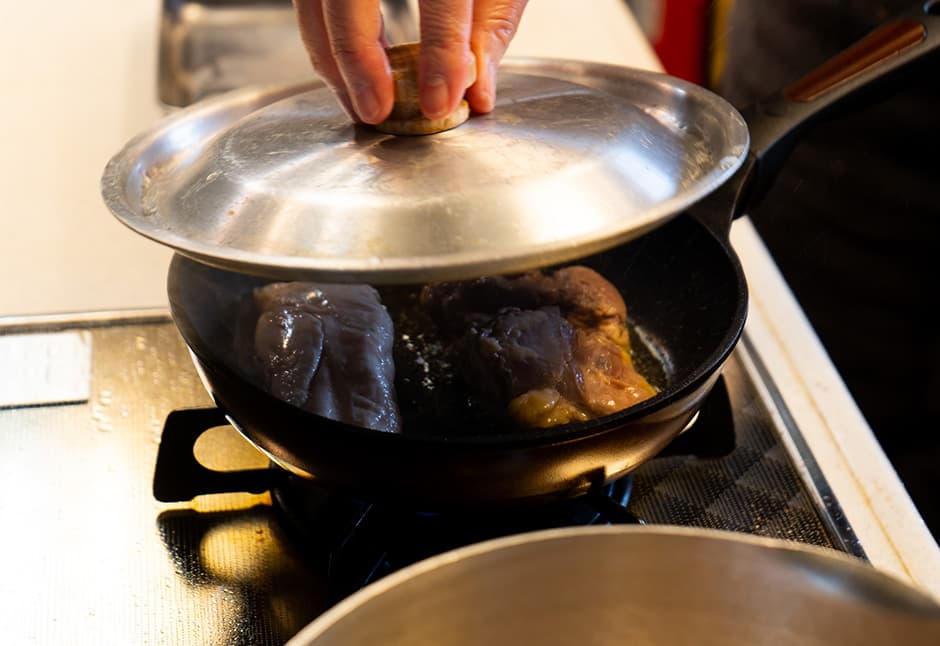 秋田比内地鶏低温蒸し