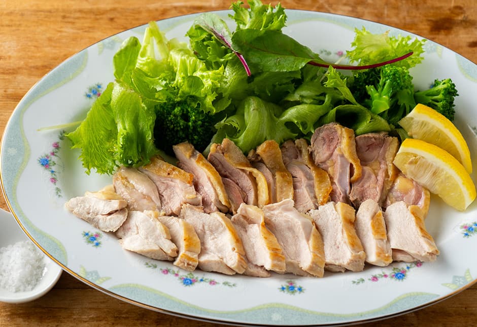 秋田比内地鶏低温蒸し