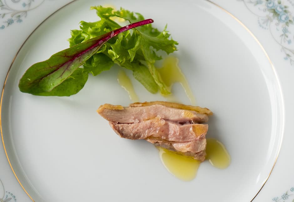 秋田比内地鶏低温蒸し