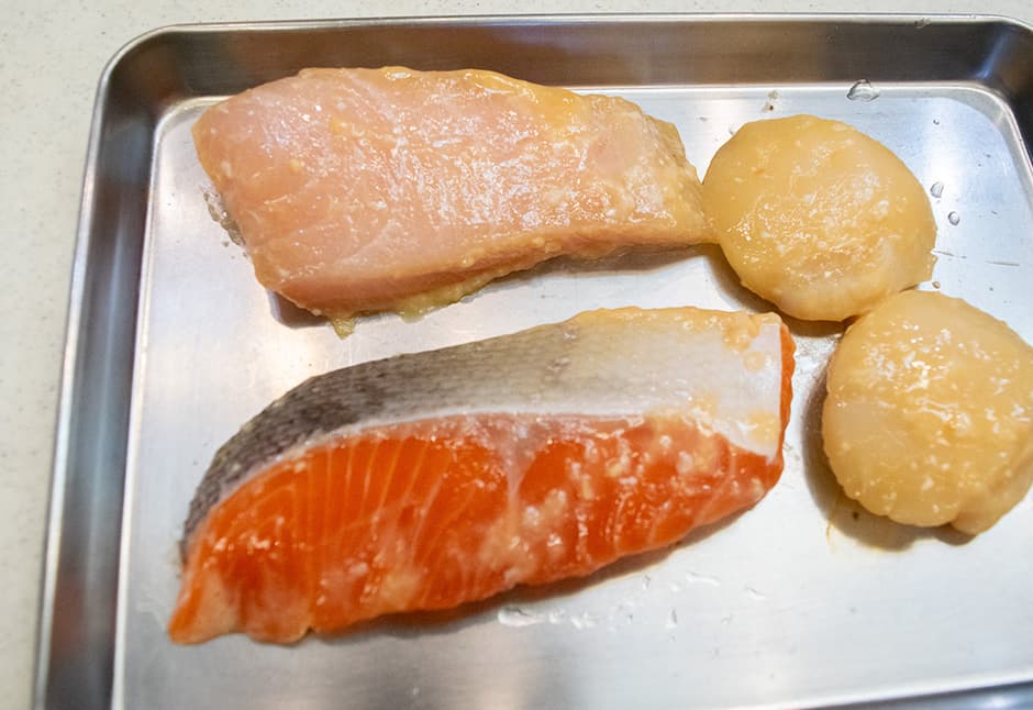 母の日ギフト（めかじき　銀鮭　帆立　味噌こうじ漬け　各２切れ