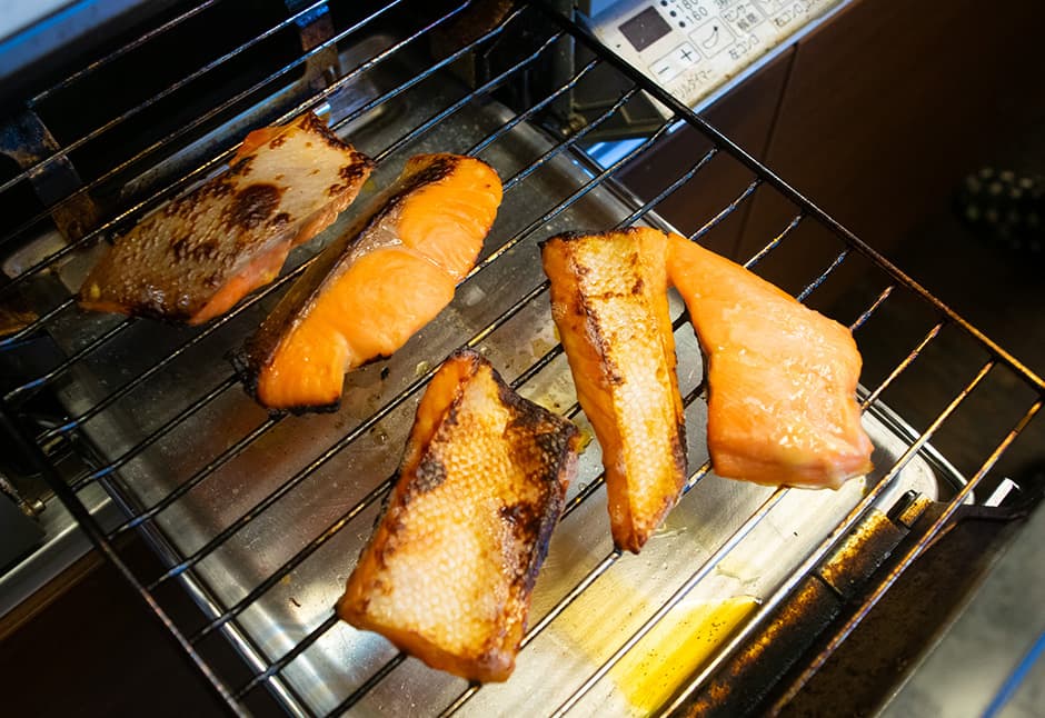 銀鮭切り落とし味噌こうじ漬け