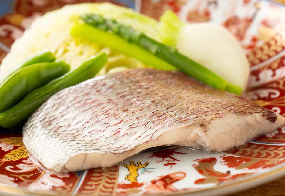 天然真鯛酒蒸し