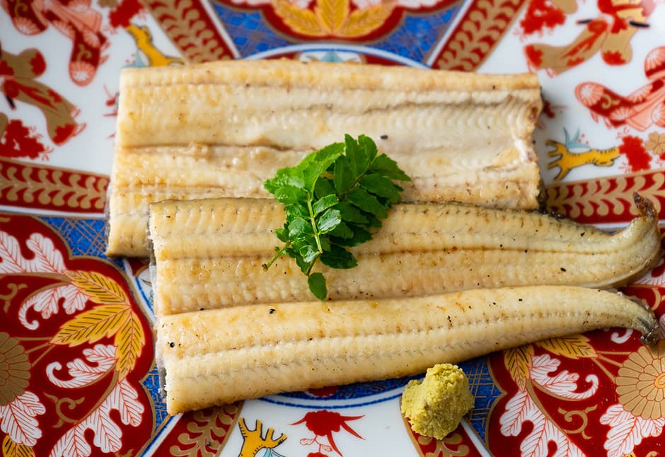 活うなぎ白焼き