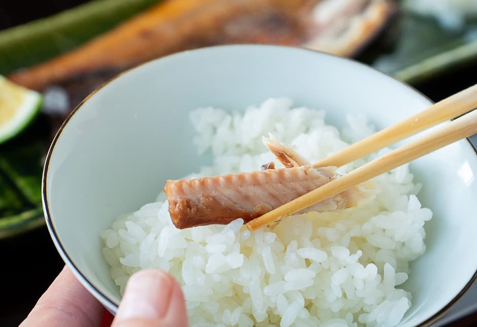 新さんま一汐開き (ほろにがワタ合え)