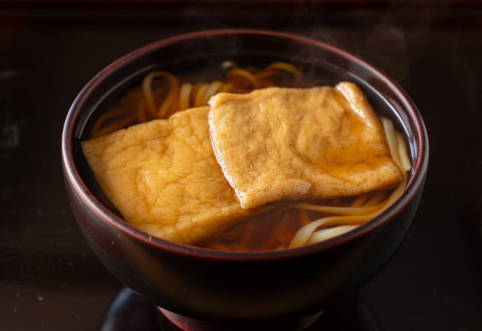 斉吉だしのきつねうどん