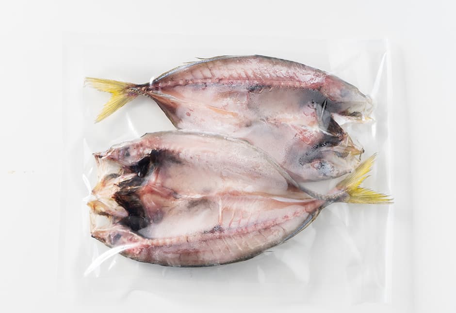 気仙沼天然アジ干物２枚