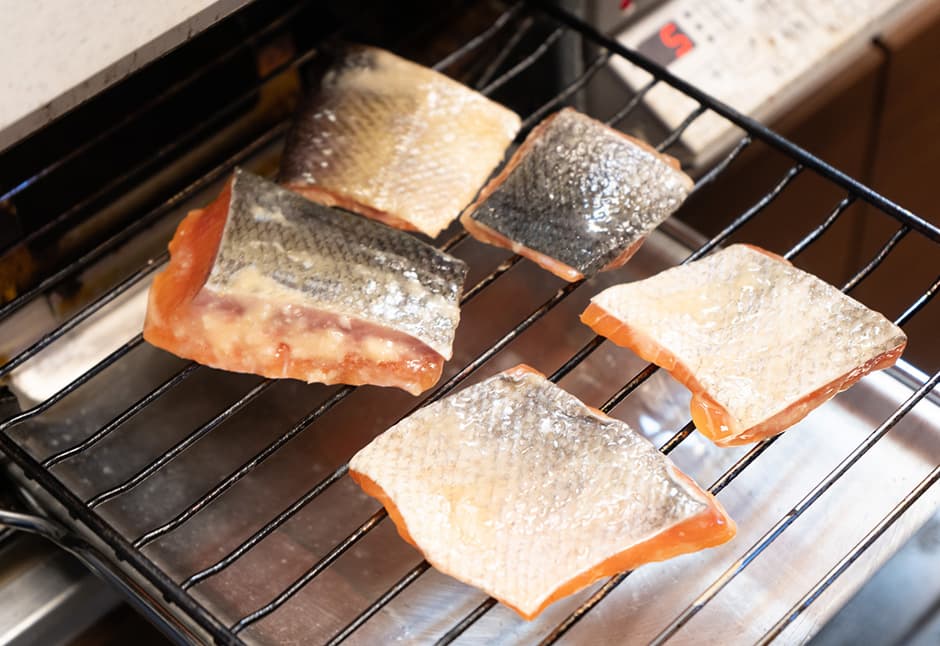 秋鮭切り落とし味噌こうじ漬け