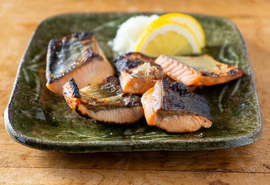 秋鮭切り落とし味噌こうじ漬け