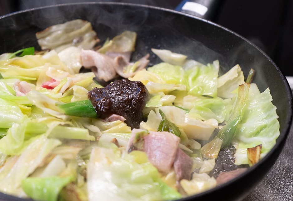 ファーマーズファクトリーさん　北海道放牧豚切り落としと挽肉