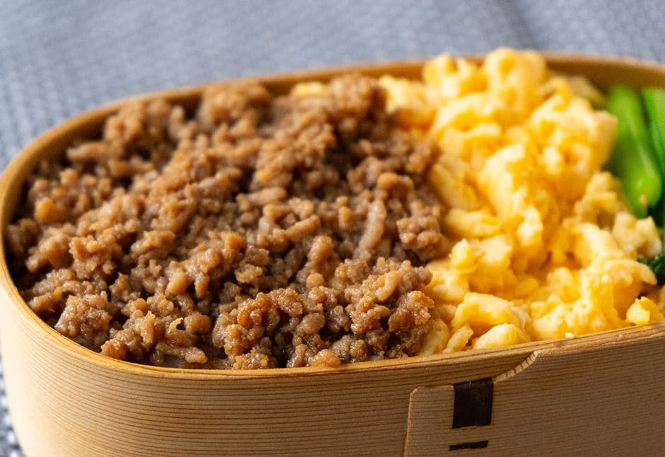 ファーマーズファクトリーさん　北海道放牧豚切り落としと挽肉