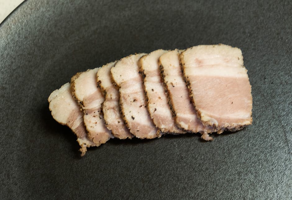 ファーマーズファクトリーさん　北海道放牧豚ローストポーク