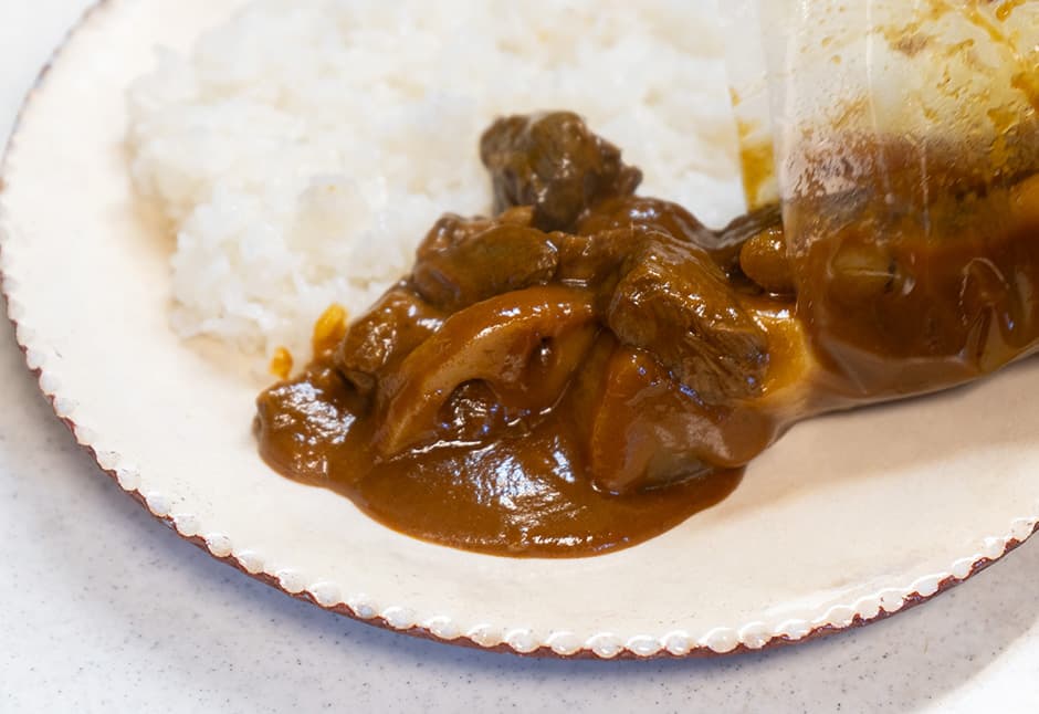 ル・シエルブルーさん　山形の冬の根野菜と山形牛のビーフカレー