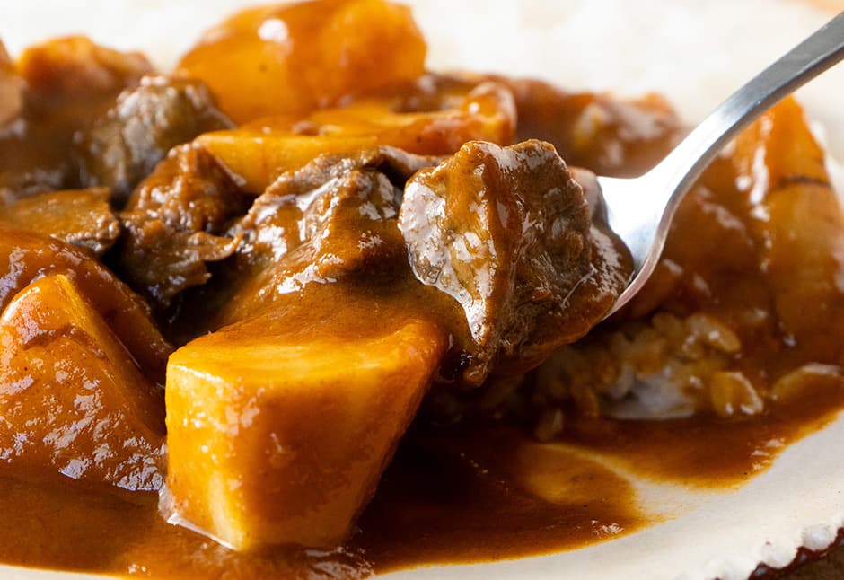 ル・シエルブルーさん　山形の冬の根野菜と山形牛のビーフカレー