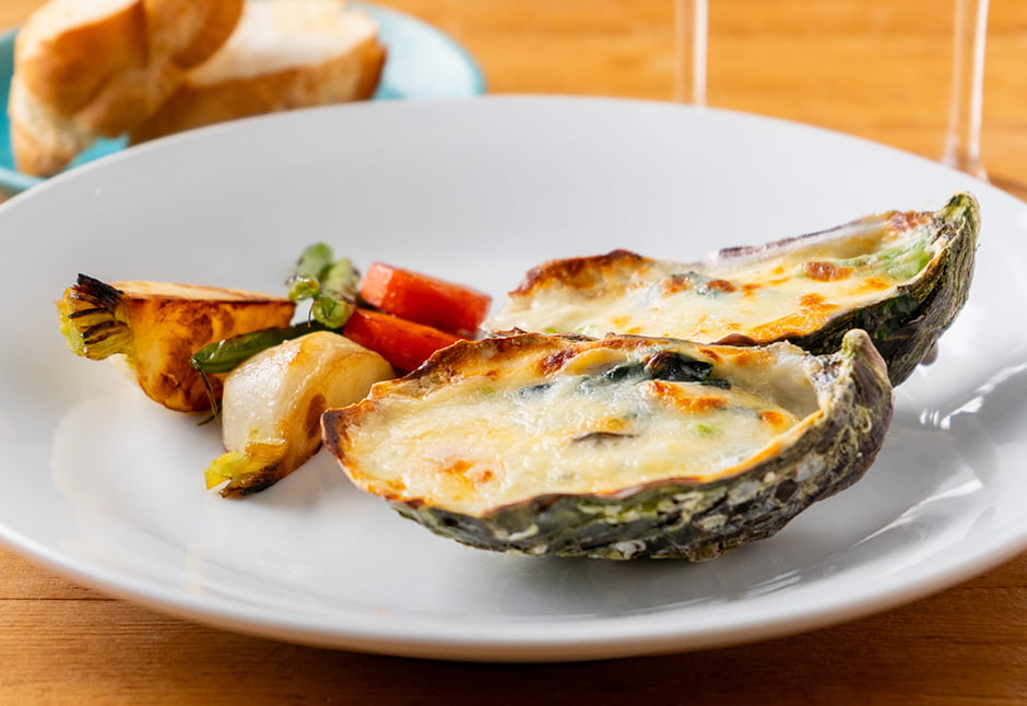 殻付き牡蠣のグラタン