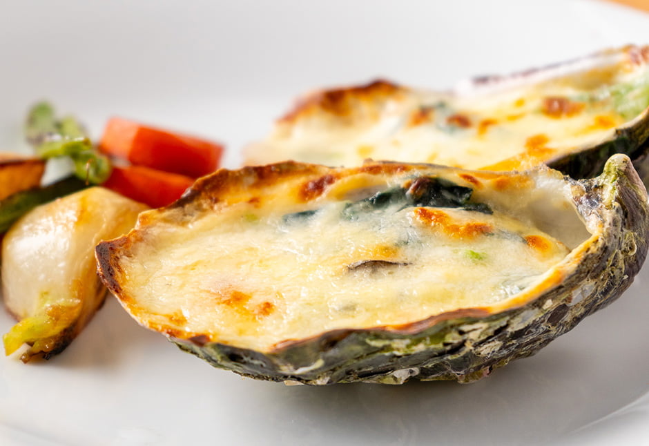 殻付き牡蠣のグラタン