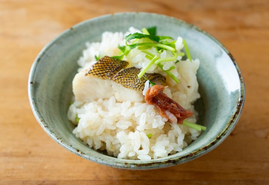炙りあいなめと梅の炊き込みご飯（２合）